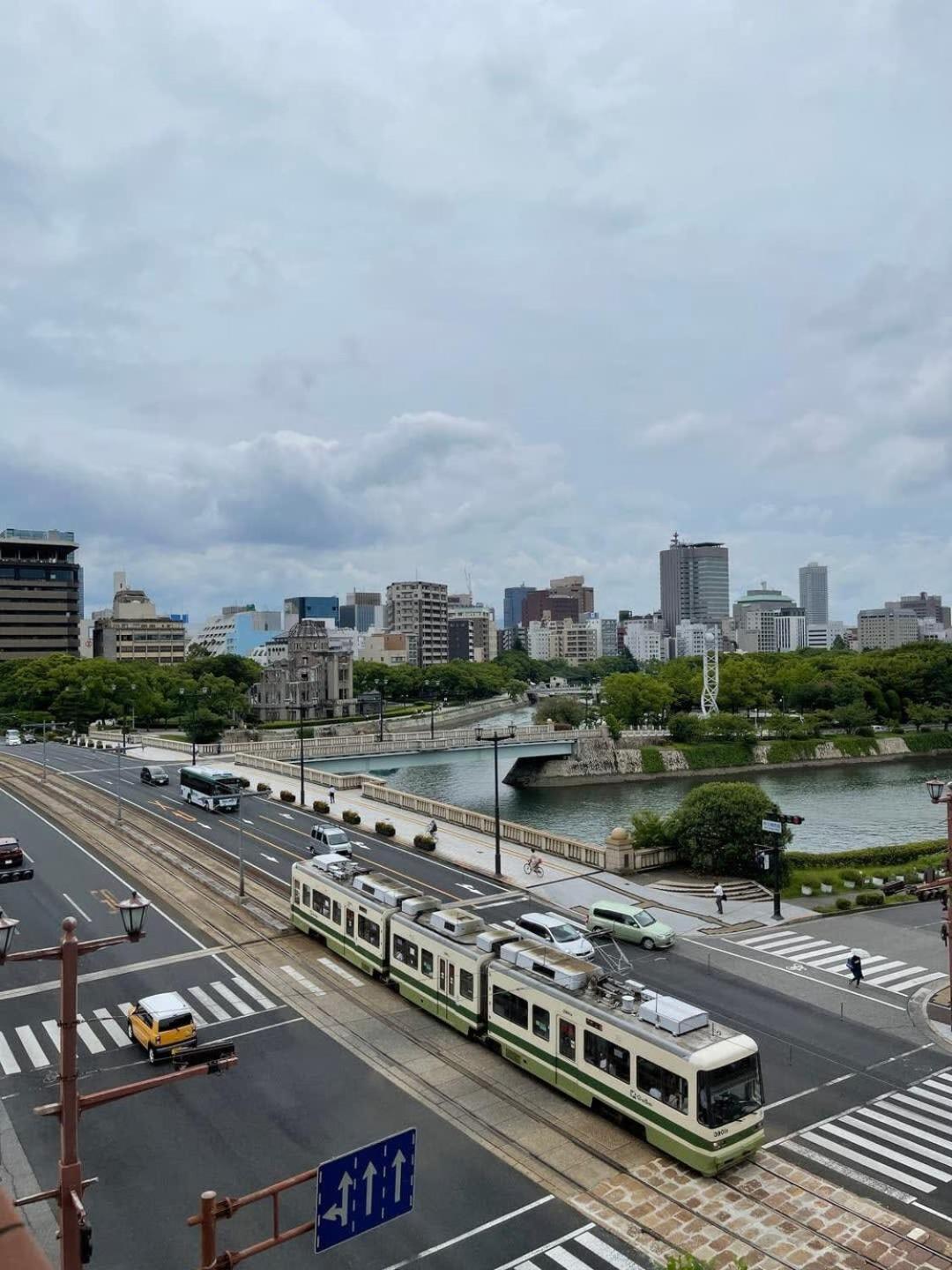 Bhotel Dai3Himawari - 30 Sec To Peacepark!! Huge Comfort House Up To 10P Hiroshima Buitenkant foto